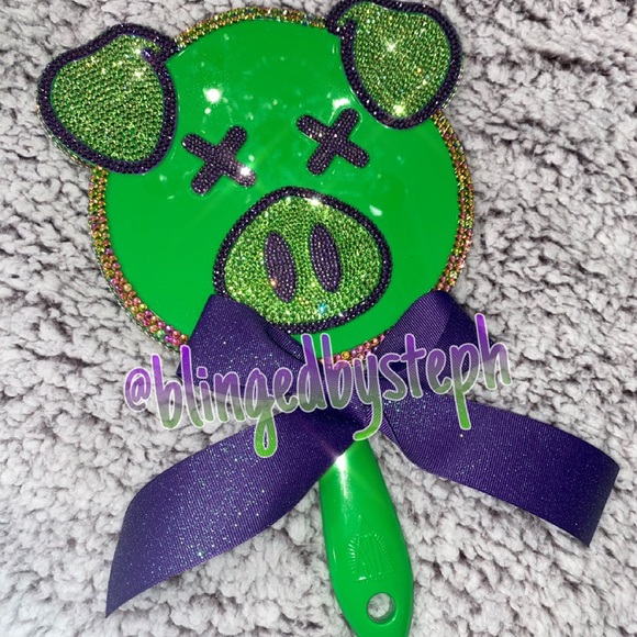 💚SOLD‼️Jeffree Star x Shane Dawson pig mirror💚 - Picture 2 of 6